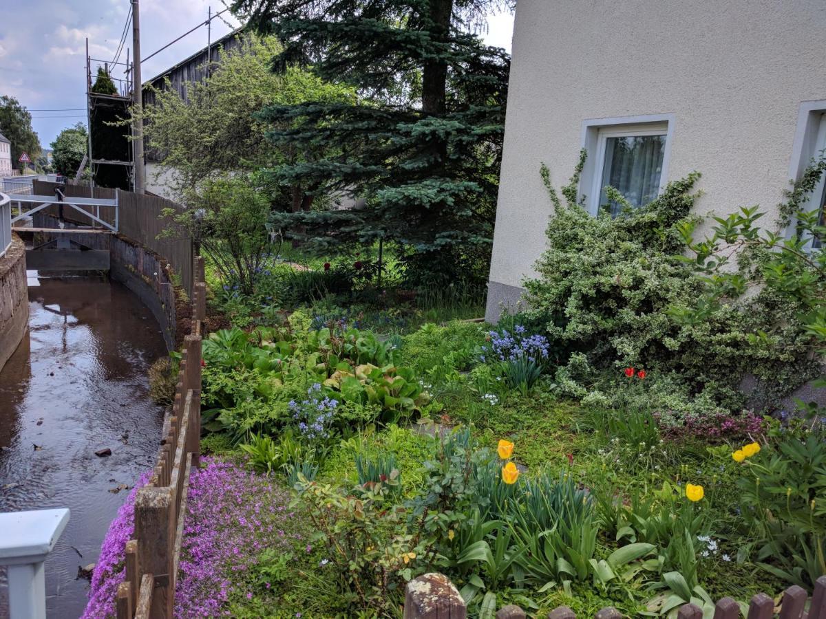 Ferienhaus Johanna & Ferienwohnung Thum Weischlitz المظهر الخارجي الصورة